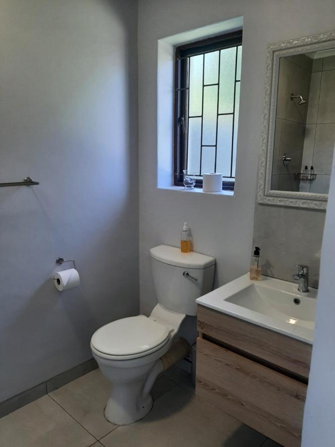 Croeso Guest House Langebaan Exterior photo